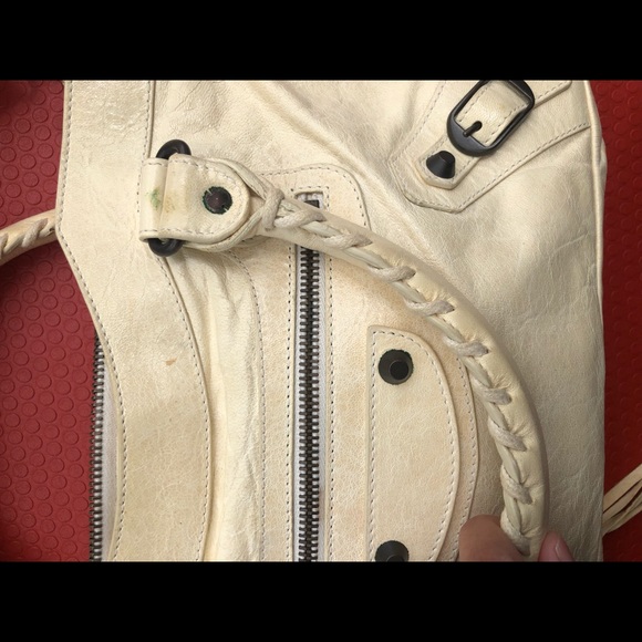 REDUCED ⬇️⬇️⬇️ Authentic Balenciaga  Bag - Picture 5 of 9